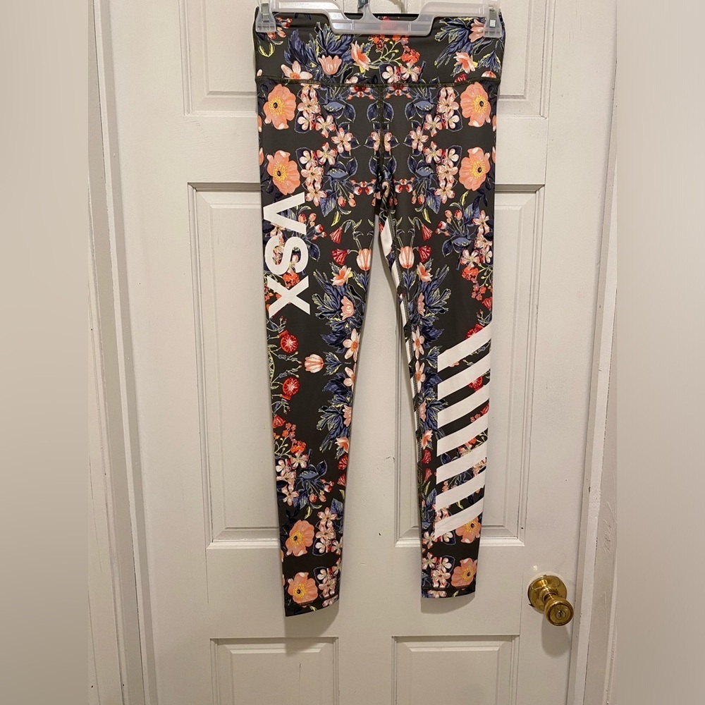Victoria's Secret Floral Leggings - Gray and Multicolor - Picture 2 of 4